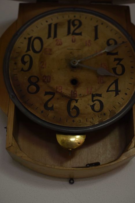 Relogio Reguladora antigo parede modelo Porto 1947