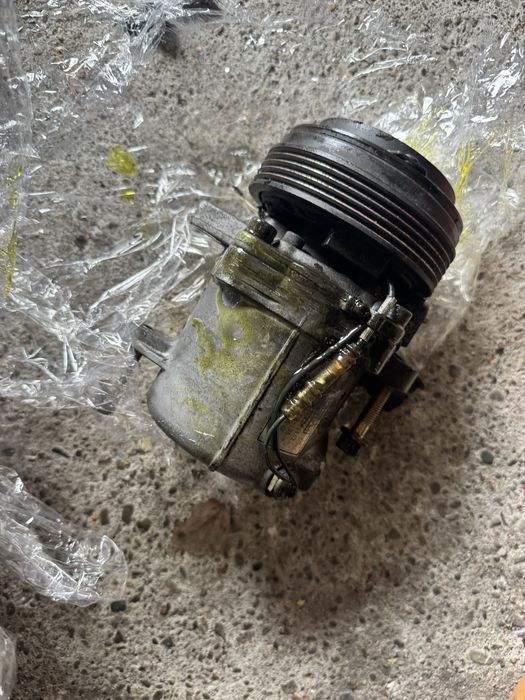 Kompresor klimatyzacji speżarka BMW Z3 2.8 E36 328i m52 sprawna