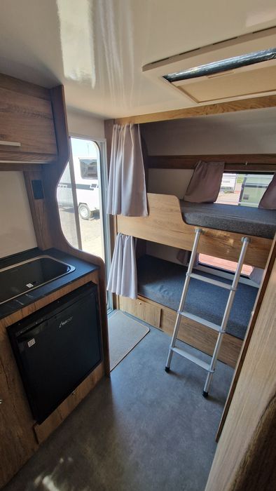 N-LAZUR Niewiadów Nowa Przyczepa Kempingowa 4 os PROMO. 1zł OGRZEWANIE