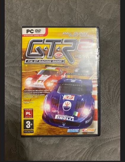 Gry komputerowe. Cena za 1 sztukę