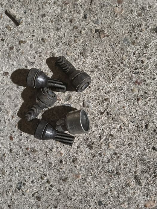 Śruby do kół antykradzieżowe śruba