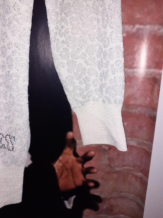 Sweterek damski rozpinany GUESS Los Angeles