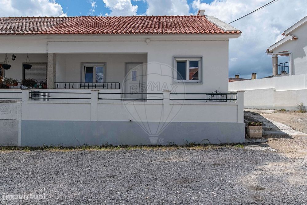 T2 Detached House for Rent