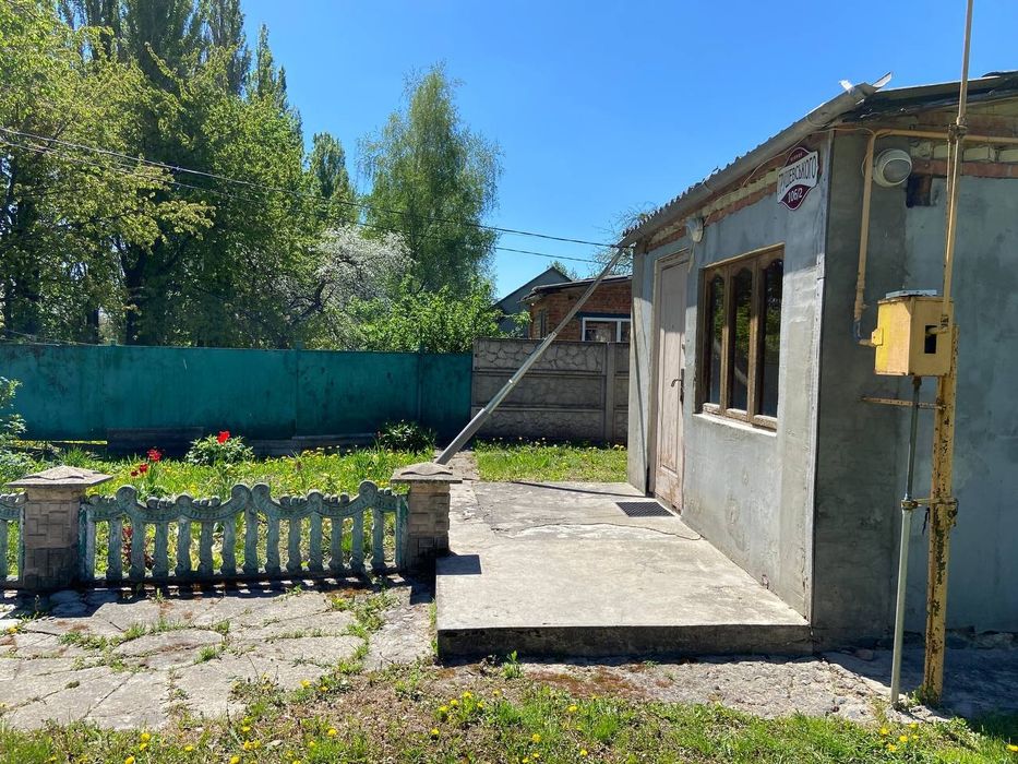 Будинок біля Вінниці,