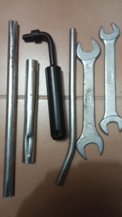 Chave de rodas roquete  e macaco  para pesados