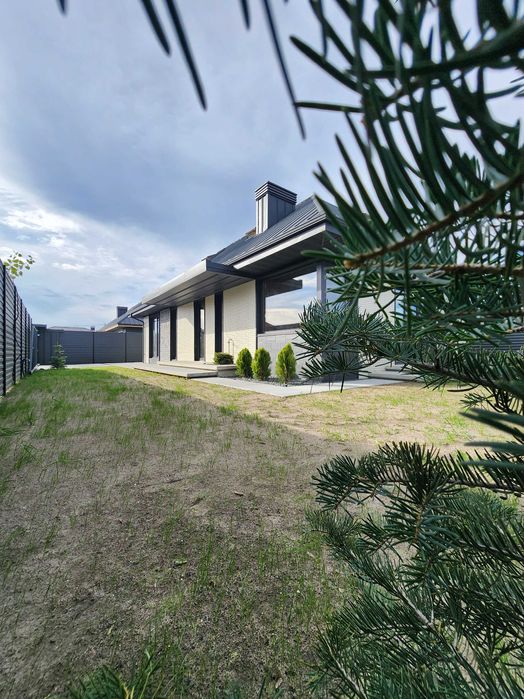 Від забудовника! Продам будинок, газ, світло, вода. Телефонуйте.