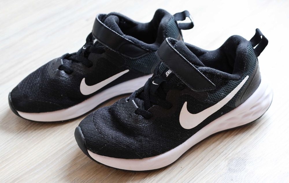 Buty Nike Revolution 6