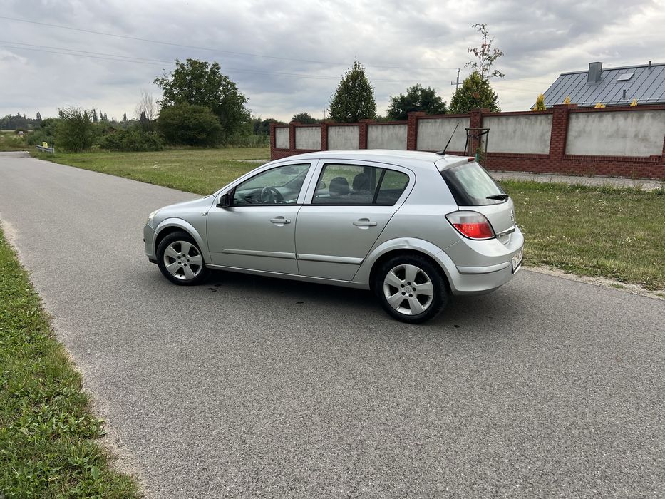 Opel Astra H 1.9 CDTI Fajny Stan ! Polecam !