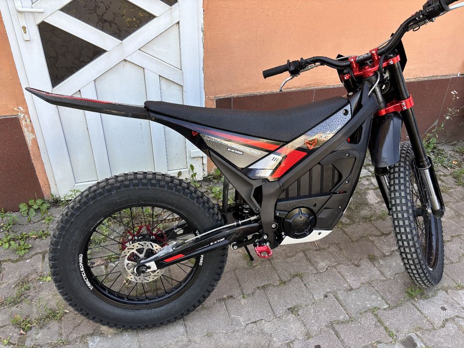 Arctic Leopard E-X700 Електробайк з тестовим пробігом 600км
