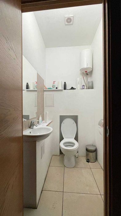 Фасад, вітрина! Топ локація, S=175 з ремонтом Філатова 2/1, Печерськ