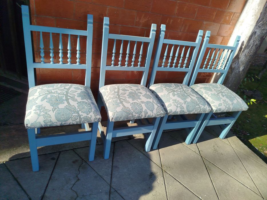 4 cadeiras como novas