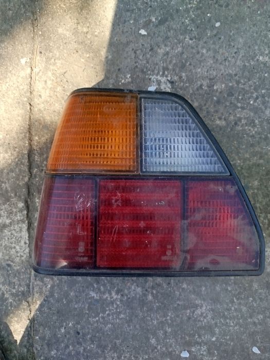 Задні Фанарі  гольф 2