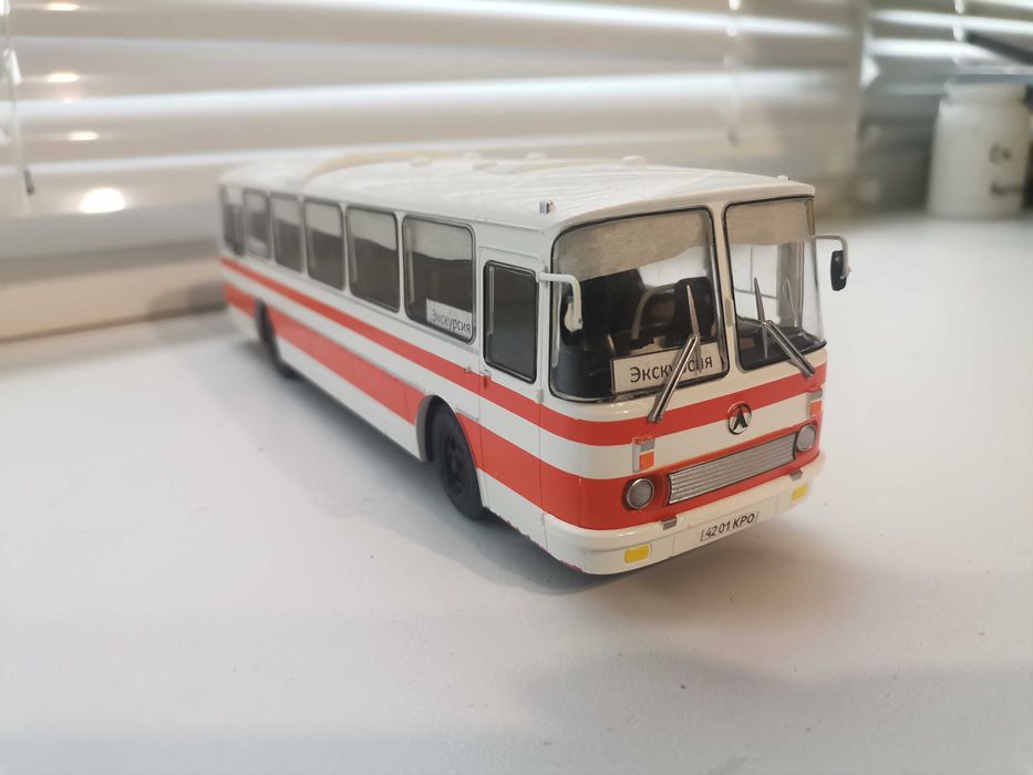 ЛАЗ-699Р, модель 1/43