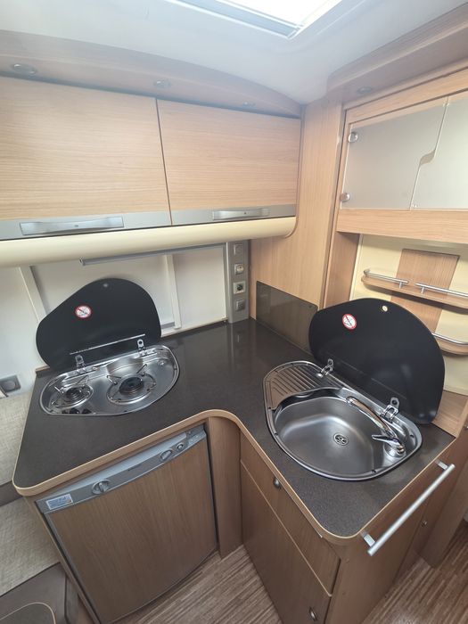 Adria Adora 462 PU  markiza przedsionek 2012 rok mover ogrzewanie podł