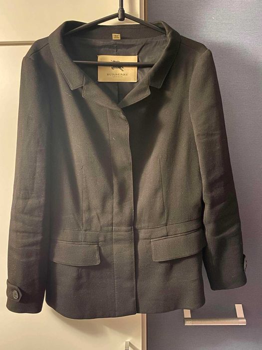BURBERRY elegancki czarny żakiet r. M