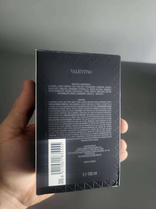 Valentino Uomo Born In Roma Intense – Esencja Męskiej Siły
