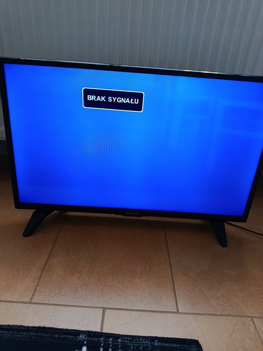 Telewizor Sharp 32 cali . Brak pilota .