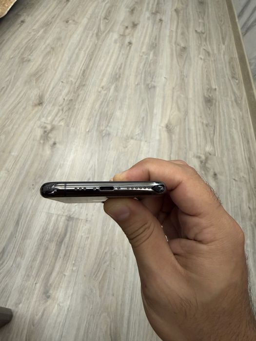 Продам Iphone 11 pro 256 gb