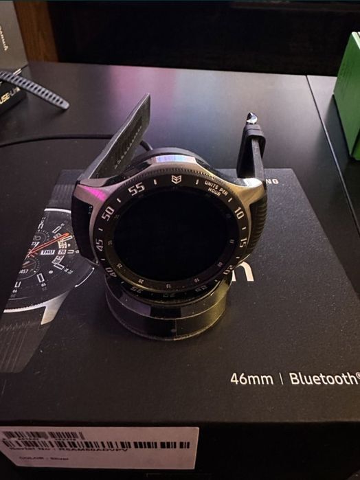 Galaxy Watch 46mm
In box, with all accessories 
With64170808401794122