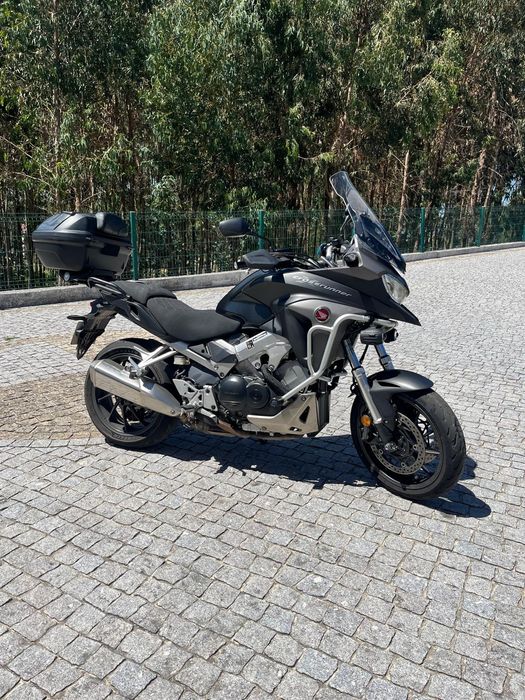 Honda  crossrunner 800X