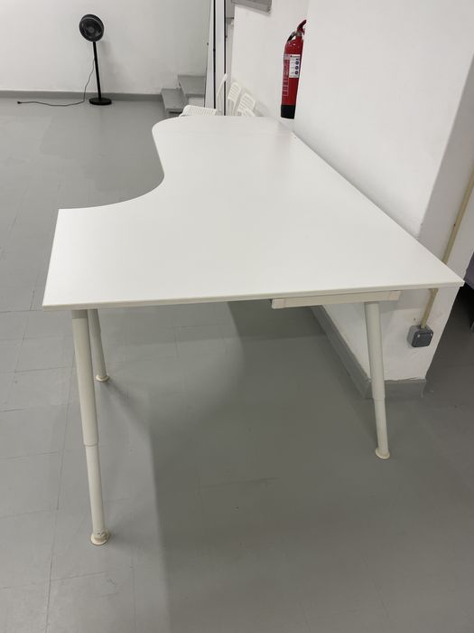 Secretaria IKEA galant 200x120cm ajustavel
