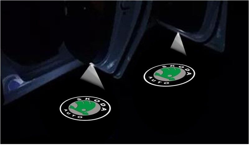 Підсвітка дверей у вигляді логотипу Skoda, LED підсвічування дверей