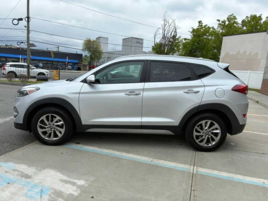 Hyundai Tucson Limited      2018