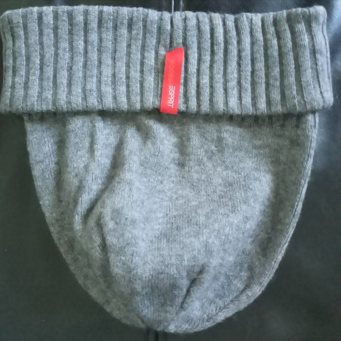 Продам шапочки The North Face (TNF), шарф, хомут