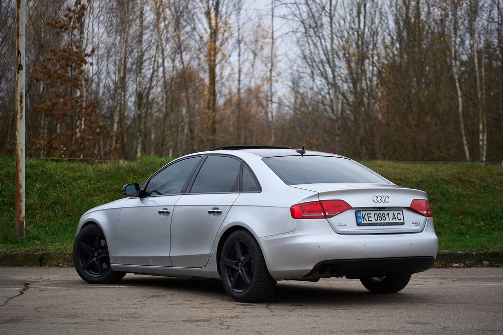 Audi A4 в отличном состоянии, без вложений