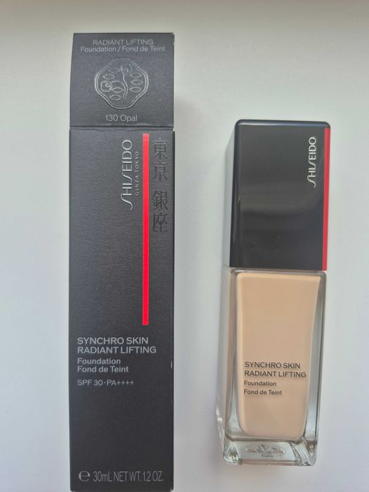 Podkład SHISEIDO Synchro Skin Radiant Lifting (130 Opal)