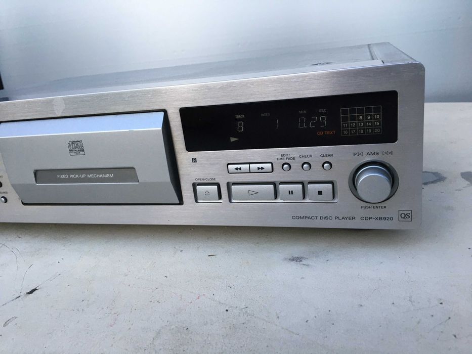 Odtwarzacz CD Sony CDP-XB920 QS Srebrny