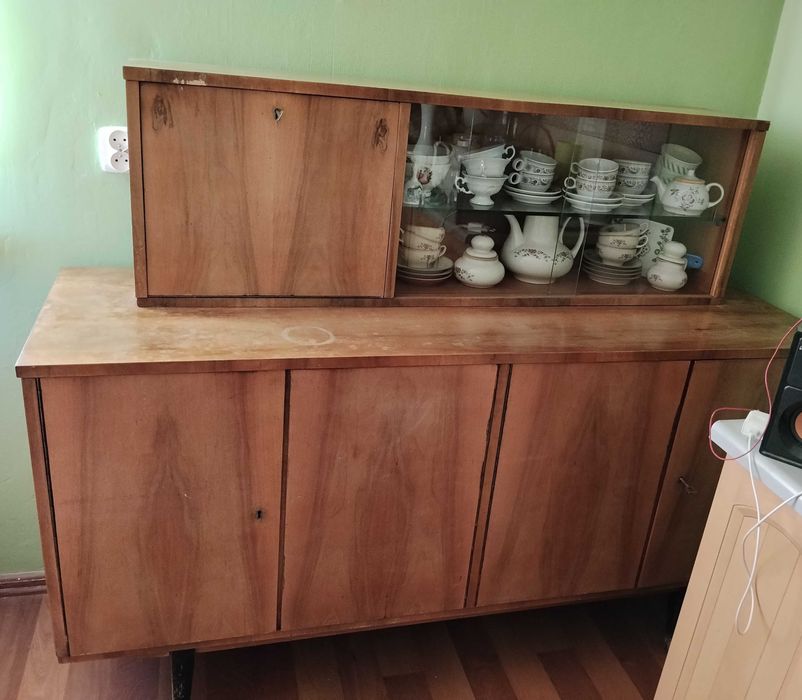 kredens vintage PRL