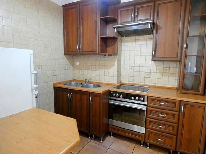 Batorego 80D, 2-pokojowe mieszkanie w spokojnej okolicy ! Balkon ! Bez prowizji  Przyjazne zwierzętom