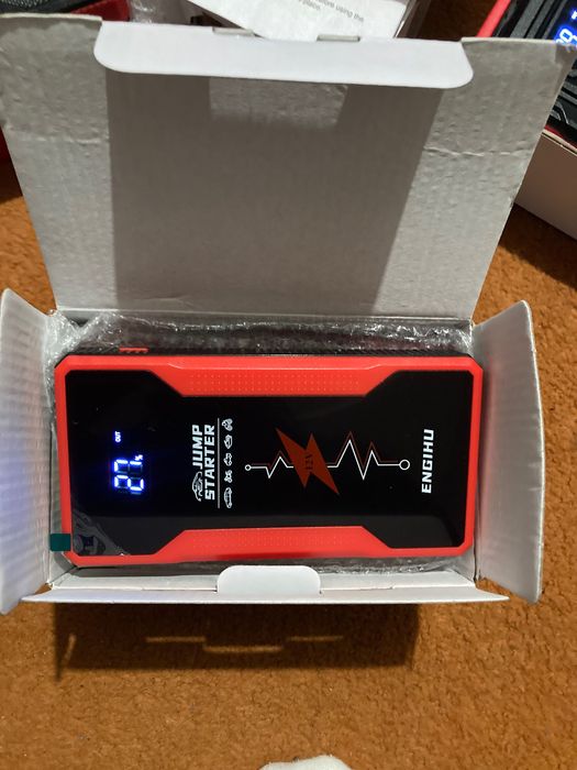 Бустер автомобільний, пусковий пристрій для авто.