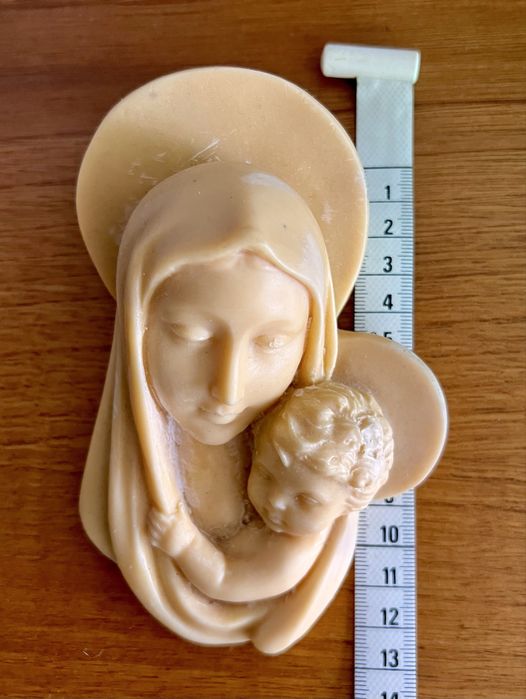 Figura da Nossa Senhora com Menino Jeus