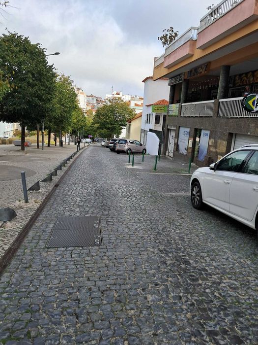 Garagem Para Arrendamento  Cacém