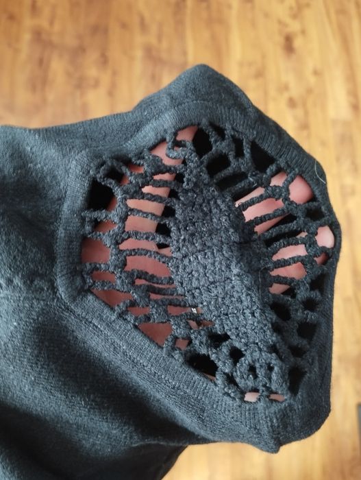 Czarny elegancki golf