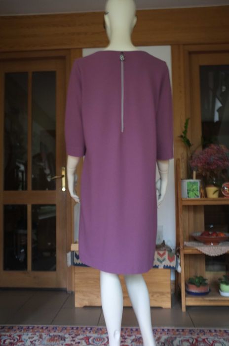 prążkowana sportowa pudełkowa sukienka Trigema na co dzień brudny róż