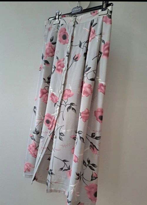 Saia de verão comprida M