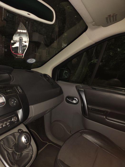 Renault Megane Scenic 2