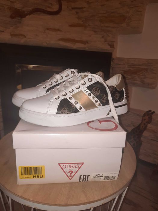 GUESS sneakersy jak nowe
