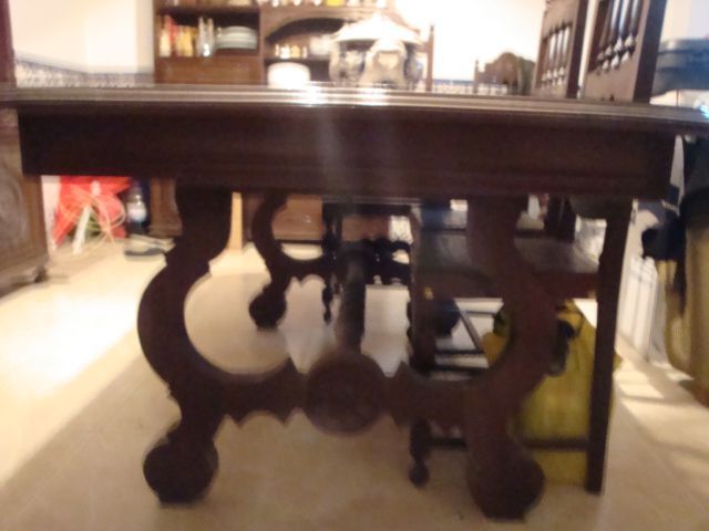 moveis de sala, mesa e cadeiras antigas