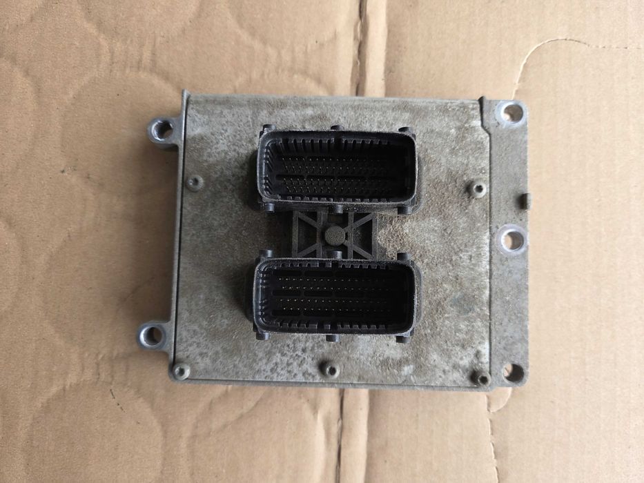 Sterownik silnika SAAB 93 9-3 ecu 5.5.5.6.5.0.2.0 xwd biopower