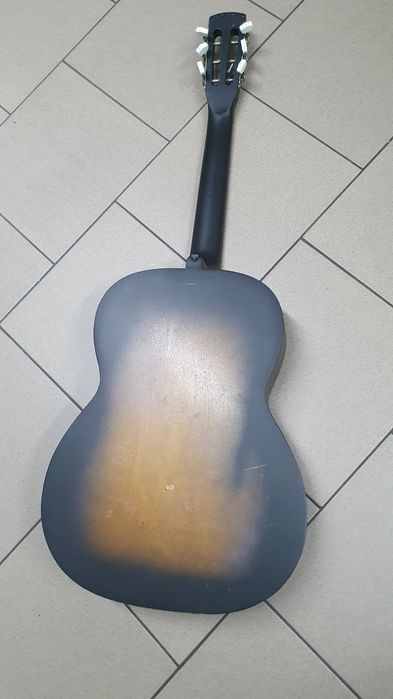 Gitara półka na ścianę