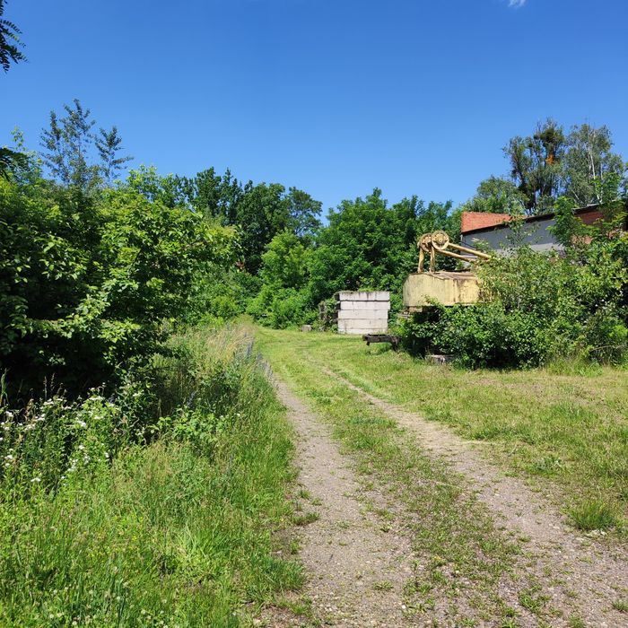 Продаж земельної ділянки,під комерційну діяльність на Південно Кільцевій.