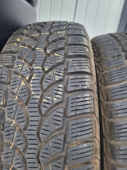 Opony Brydgestone 215 65 r 16