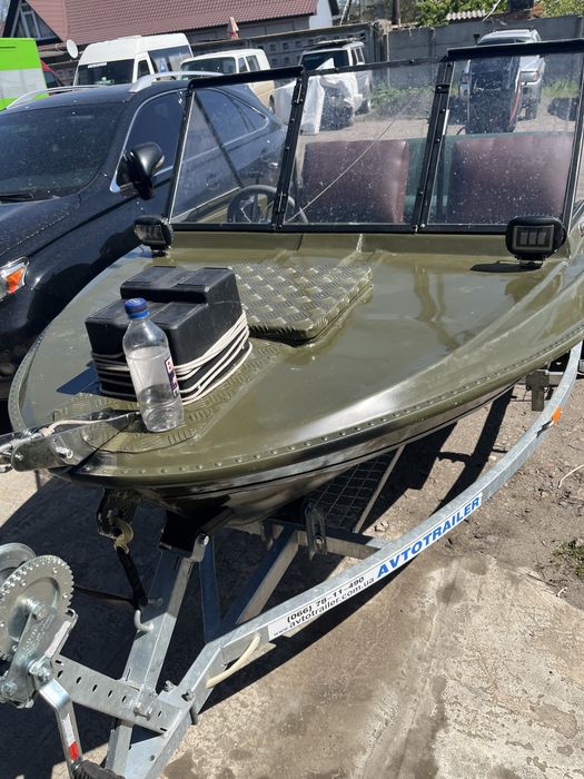 Лодка Крим мотор Меркурі лафет для перевозки