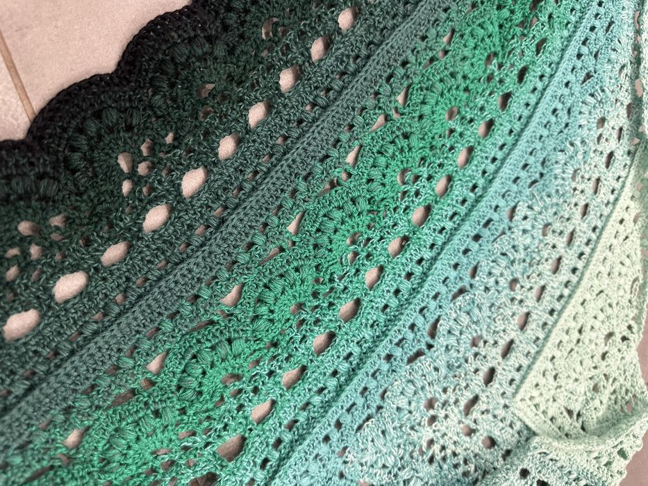 Chusta na szydełku duża 150 x 70