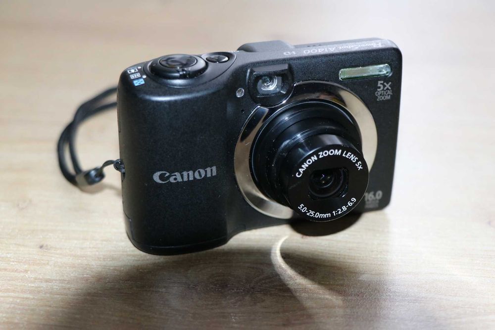 Canon A 1400 16 Mp, SD 8 GB, etui, smycz - stan perfekcyjny - wysyłka.