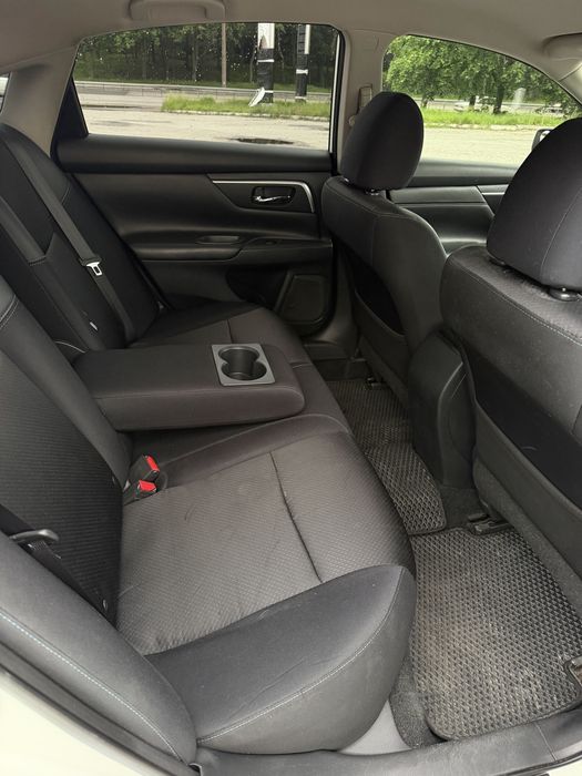 Nissan Altima 2017, 2.5 бензин Автомат